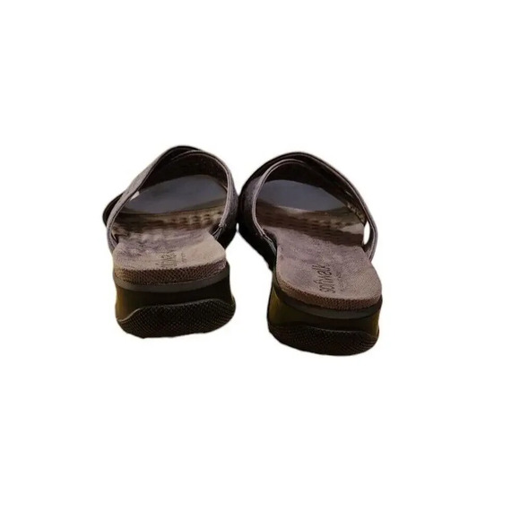 NEW SoftWalk Women's Leather Sandals Size 10.5N Gray Perforated Upper Slip-On - Picture 4 of 6